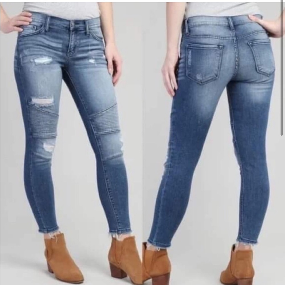 Kancan Estilo Distressed Moto Skinny Jeans - size 27